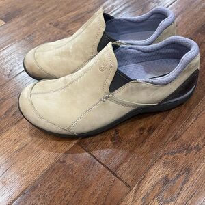 Teva Womens Comfort Waterpoof Tan Leather Ortholite Shoes Size 10